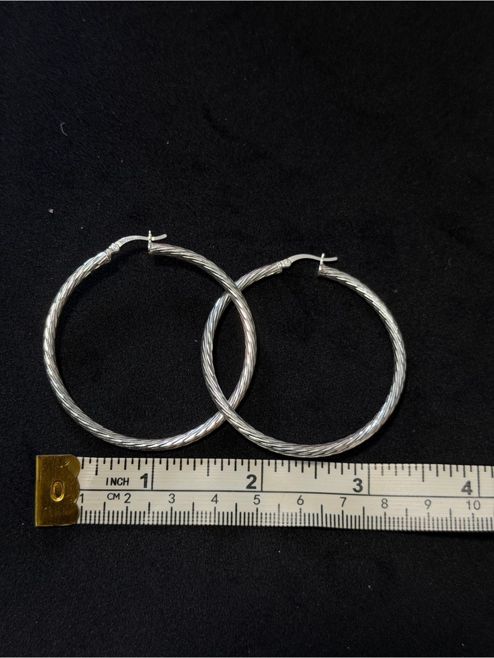 NWOT 925 Sterling Silver Textured Twisted Diamond Cut Hoop Earrings 2.25”
